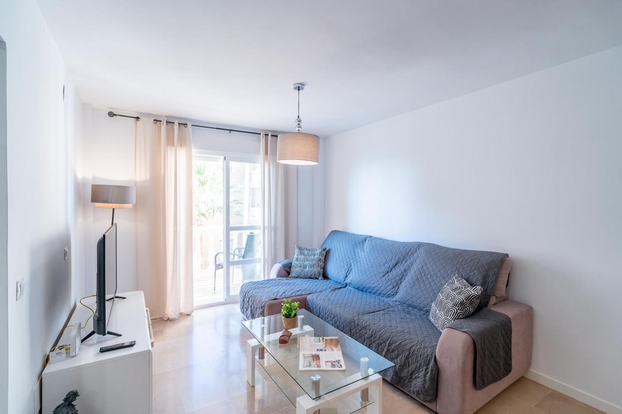 Casa Playa Guadalmar, Beautiful Apartment In Front Of The Sea, Wifi, Ac, Smart Tv, Private Parking Malaga Luaran gambar