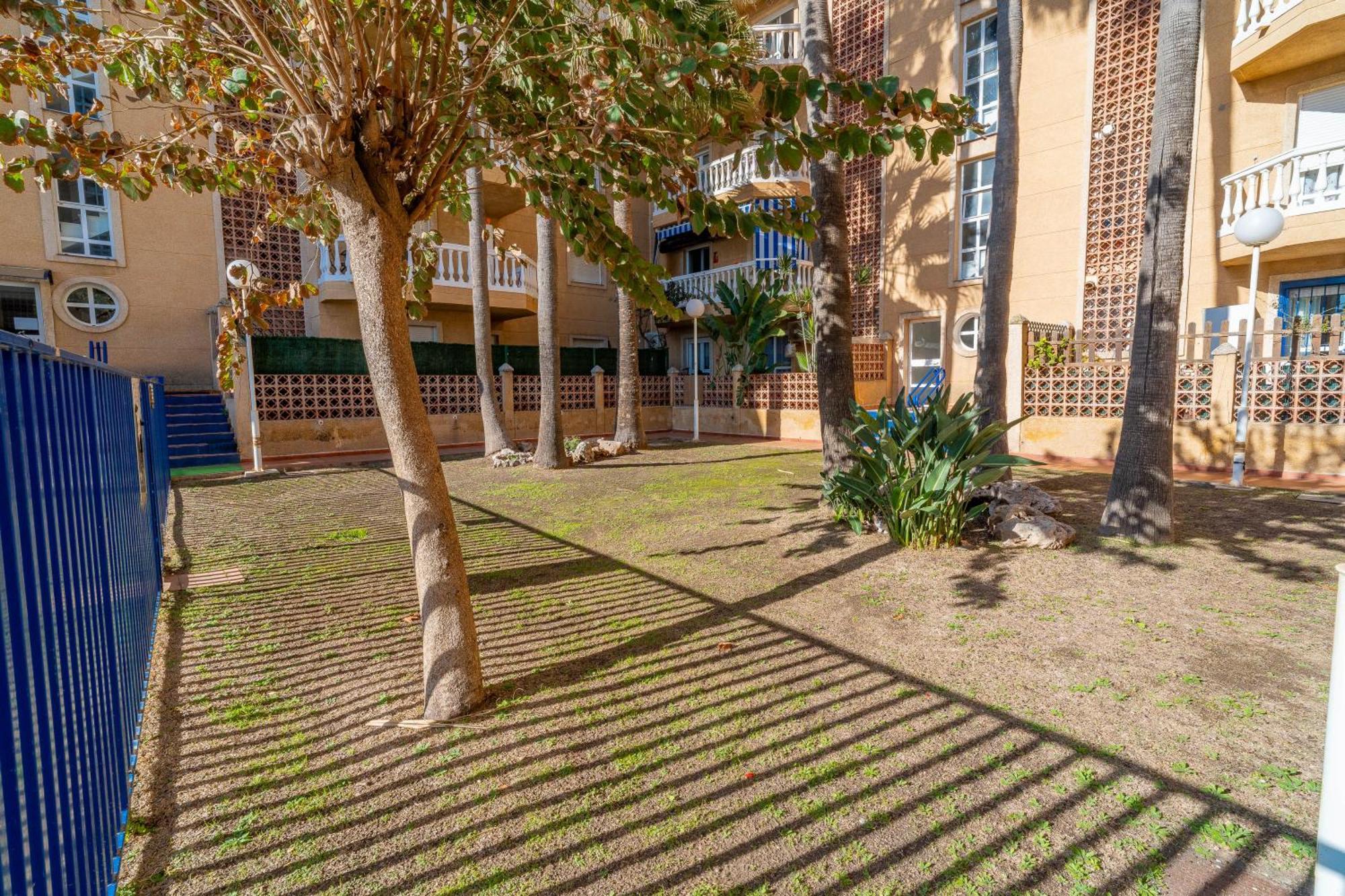 Casa Playa Guadalmar, Beautiful Apartment In Front Of The Sea, Wifi, Ac, Smart Tv, Private Parking Malaga Luaran gambar